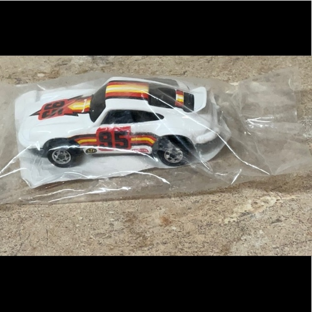 Hotwheels Porsche Racecar